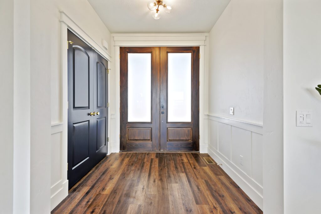 005_Entry