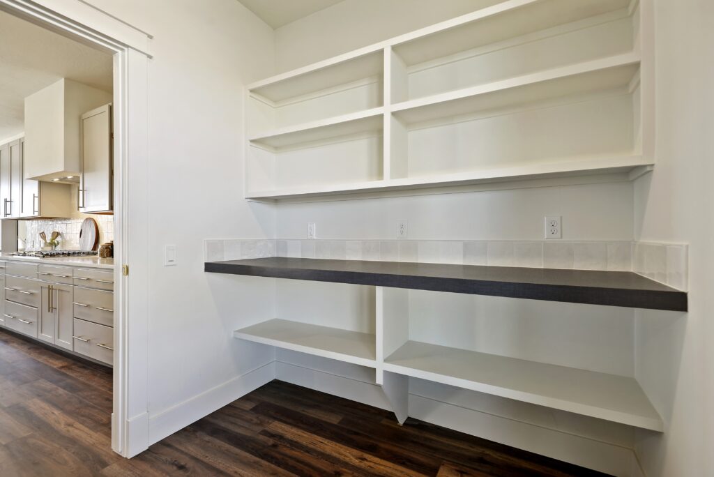 019_Pantry